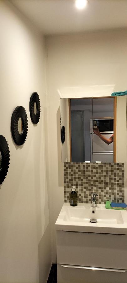 Studio Pour Location Vacances A La Semaine Avinyon Dış mekan fotoğraf